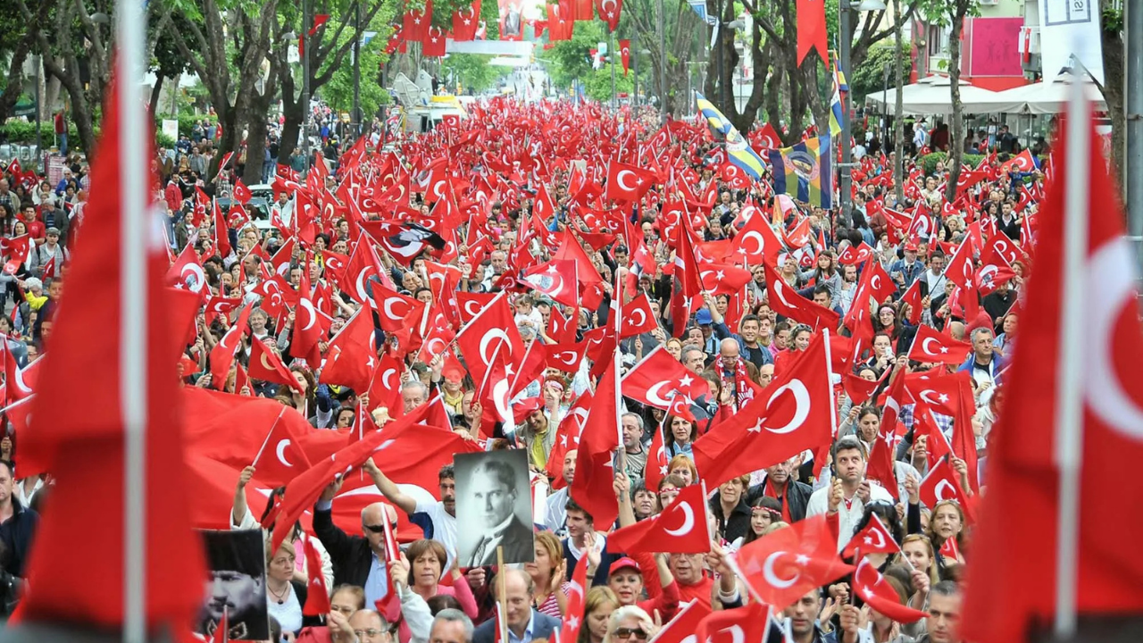 29 Ekim kortejine katılım iddialarına komiteden yanıt geldi
