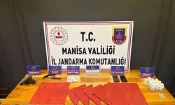 Manisa’da şüphelilerden uyuşturucu çıktı