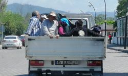 Manisa'da tehlikeli yolculuk!