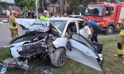 Manisa'da kazada yaralanan sürücü hastanede yaşamını yitirdi