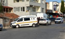 İzmir'de komşu dehşet saçtı, karı kocayı vurdu