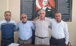 İlçede muhtar Ustacı, yeniden başkan oldu