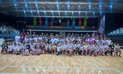 Manisa BBSK voleybol altyapı seçmelerine rekor katılım