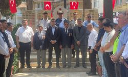 Önce şehitlik ardından şehit ailesi ziyaret edildi