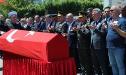İzmir şehidini uğurladı!