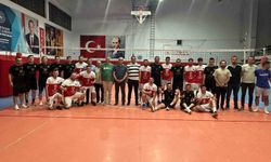 Voleybolda kazanan Sarıgöl oldu