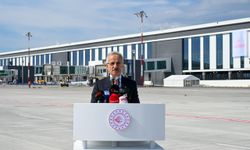 Bakan Uraloğlu duyurdu: 2 havalimanı, 4 tarihi rekor!