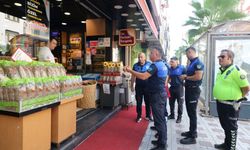 Turgutlu'da kaldırım işgali denetimi