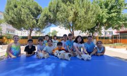 Manisa'da öğrenciler doğada eğlenerek öğreniyor!
