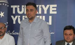Baybatur’dan CHP liderine ağır benzetme: Sürekli sızlanıyor