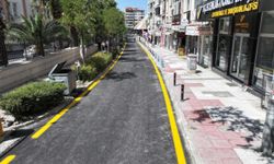 Manisa Büyükşehir 15 yıllık yolu 750 ton asfalt ile yeniledi