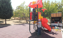 Turgutlu’da parklar yenileniyor, okullar yeni döneme hazırlanıyor
