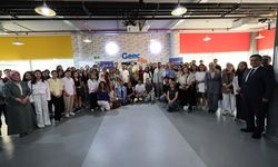 Gençlik Hizmetleri Genel Müdürü Efendioğlu, Manisa’da gençlerle buluştu