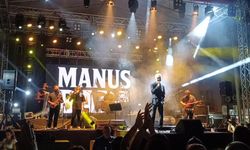 Manisa Sarıgöl'de Manuş Baba sahne aldı!