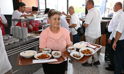 Manisa Büyükşehir, Alaşehir'de Kent Lokantası ve Halk Mandıra'yı açtı!