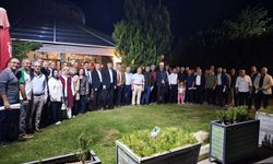 Manisa'da emekli eğitimcilere plaket takdim edildi