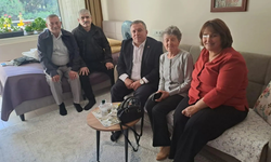 Belkıs öğretmen unutulmadı: Yetişirme yurdu mezunlarından vefa ziyareti