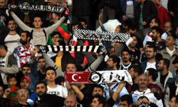 İzmir Derbisinde bilet jesti