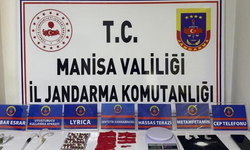 Manisa'da jandarma uyuşturucu tacirini suçüstü yakaladı