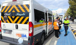 Manisa'da okul servislerine denetim: 1 araç trafikten men edildi!