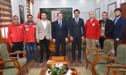 Salihli’de 2 bin 413 ünite kan bağışı: Kızılay’dan kaymakamlığa teşekkür