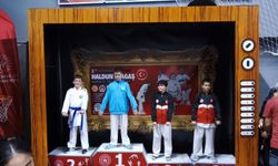 Alaşehir'li Karate Takımı Denizli’den 15 madalya ile döndü