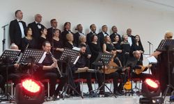 Sarıgöl'de Atatürk'ün sevdiği şarkılar seslendirildi