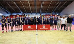 Manisa’da okul sporları basketbol il birincileri belli oldu
