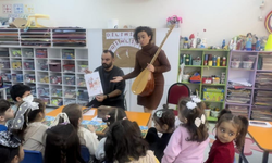 Ana sınıfında edebiyat ve kültür şenliği