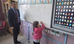 Sarıgöl’de eğitim ziyareti: Müdür Yıldırak okulları gezdi