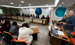 Salihli’de üniversiteliler mobil fotoğrafçılıkla tanıştı