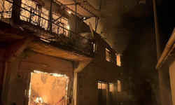 Gördes’te yangın faciası: 1 ölü, 2 yaralı