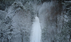 Demirci’de kar manzaraları kartpostallık görüntüler oluşturdu