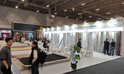 Demirci halıları İstanbul’da uluslararası sahneye çıktı