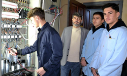 Manisalı öğrencilerden kamuya enerji tasarrufu