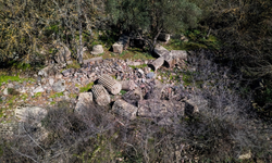 Manisa’da 2 bin 300 yıllık saklı tapınak ortaya çıktı