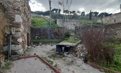 Manisa’nın Tarihi Çukur Hamam'ı sahipsiz kaldı