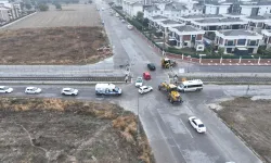 Muradiye’de hemzemin geçit alarm veriyor: Mahkeme kararı var, tehlike sürüyor