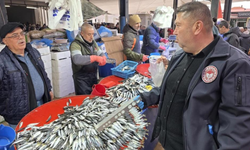 İlçe Tarım’dan Sarıgöl’de su ürünleri satıcılarına denetim