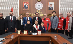 Salihli öğrencilerinden kan bağışı farkındalığı