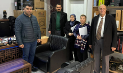 MHP Salihli’de “Hayırlı Günler Komşum” ziyaretlerini sürdürüyor