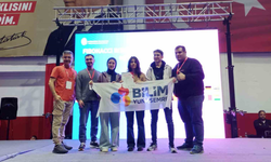 Bilim Yunusemre, Robot Olimpiyatları’ndan üç ödülle döndü