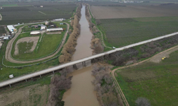 Kuruyan Gediz Nehri’nden müjde: Yağışlar sonrası eski günlerine döndü