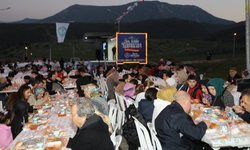 Akgedik’te bin 500 kişi aynı sofrada buluştu