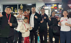 Salihlili kick boksçulardan Manisa Bölge Şampiyonası’nda madalya başarısı