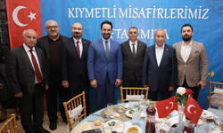 Arınç ailesi Manisa'nın tüm renklerini bir sofrada buluşturdu