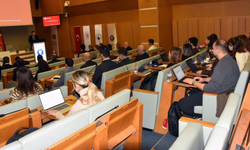 İhracatçılar Manisa TSO’daki menşe kuralları eğitiminde bir araya geldi