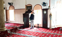 Yunusemre'de ibadethaneler bayrama hazırlanıyor