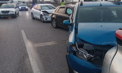 Manisa’da 4 araçlı zincirleme kaza: 7 yaralı
