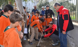 Manisa’da okul bahçeleri üzümle buluşuyor